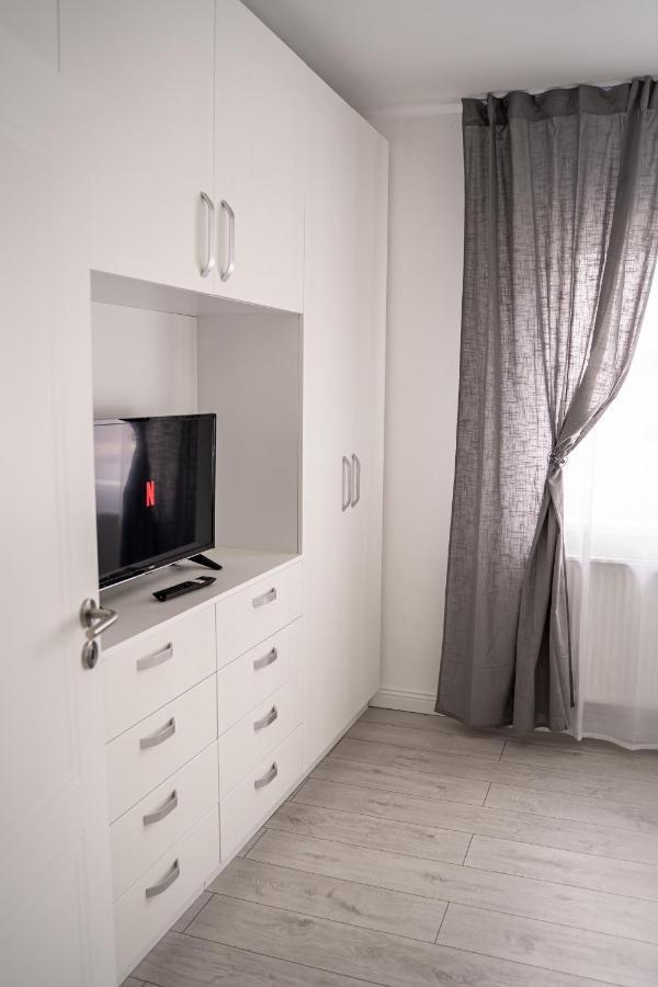 Cozy Apartment In Dumbravita Dumbravita  Dış mekan fotoğraf