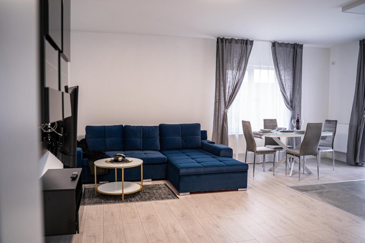 Cozy Apartment In Dumbravita Dumbravita  Dış mekan fotoğraf